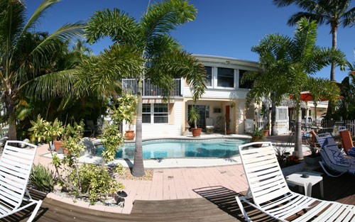 Manatee Bay Inn