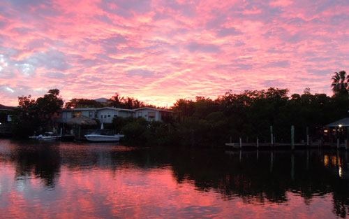 Manatee Bay Inn