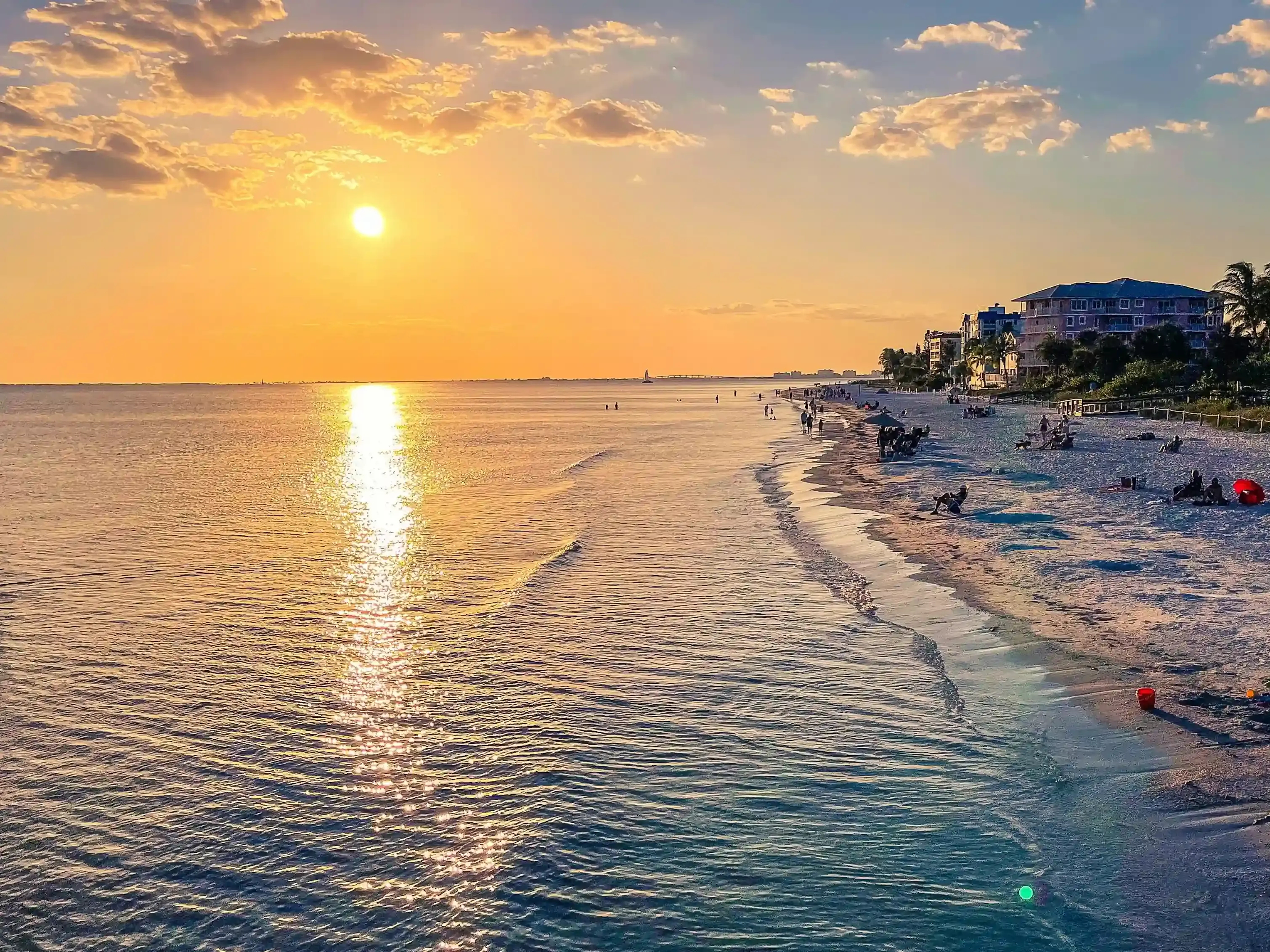 Manatee Bay Inn — Fort Myers Beach